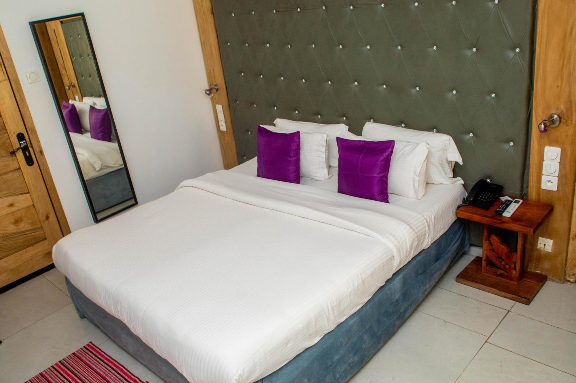 Hotel Les Orchidees Cotonou Pokoj fotografie