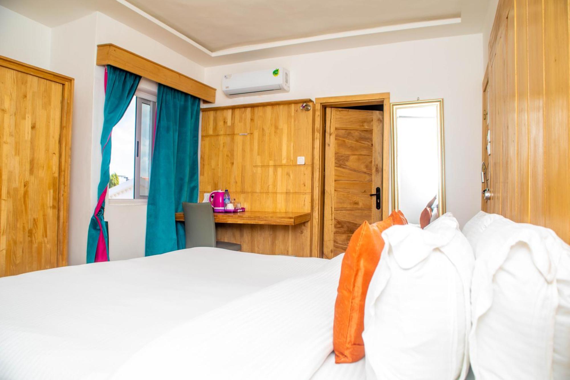Hotel Les Orchidees Cotonou Pokoj fotografie