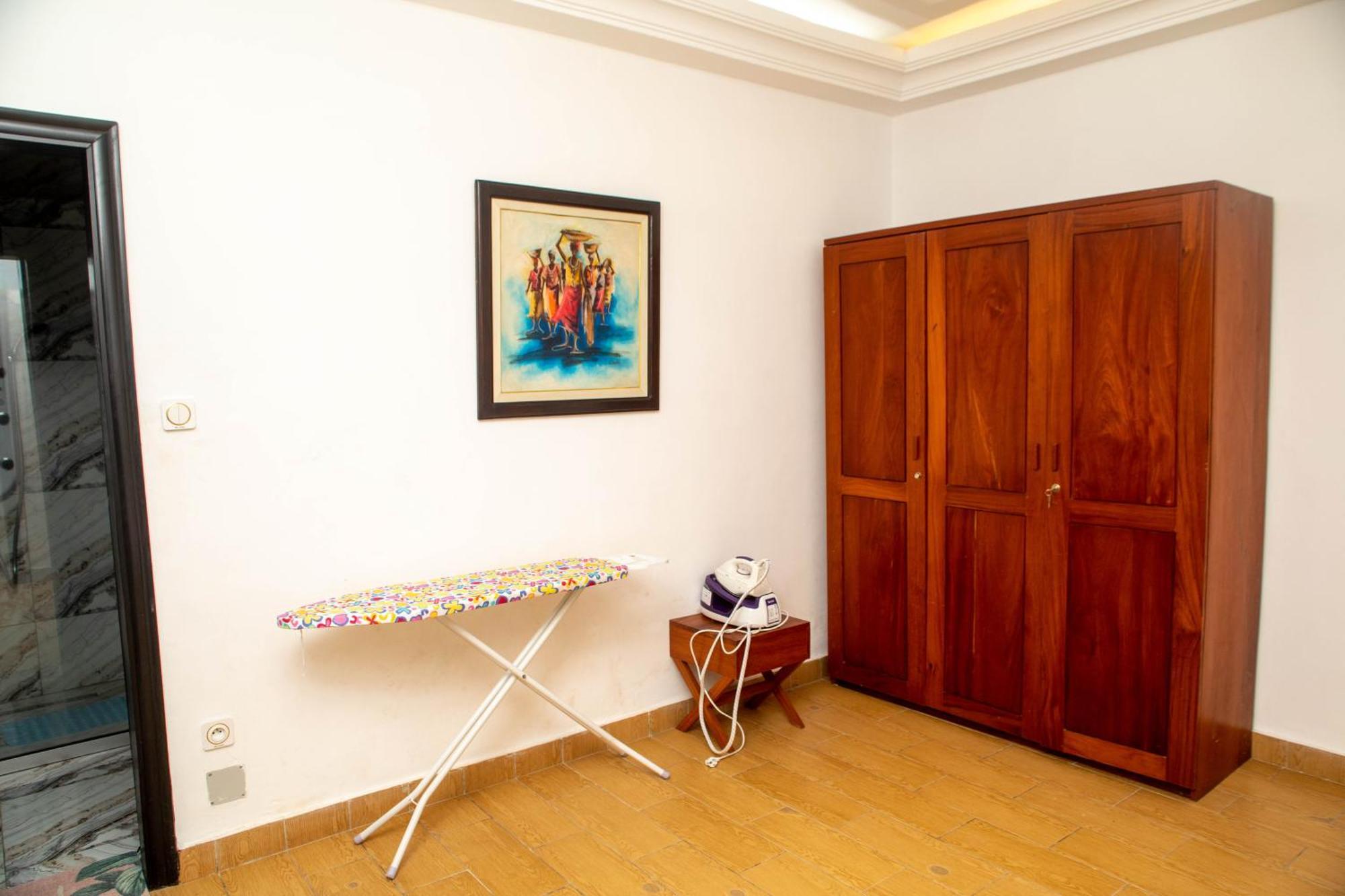 Hotel Les Orchidees Cotonou Pokoj fotografie